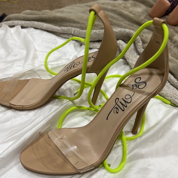 So Me Neon Tie Up Stiletto - Picture 3 of 3